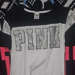 VS🩷PINK T-shirt